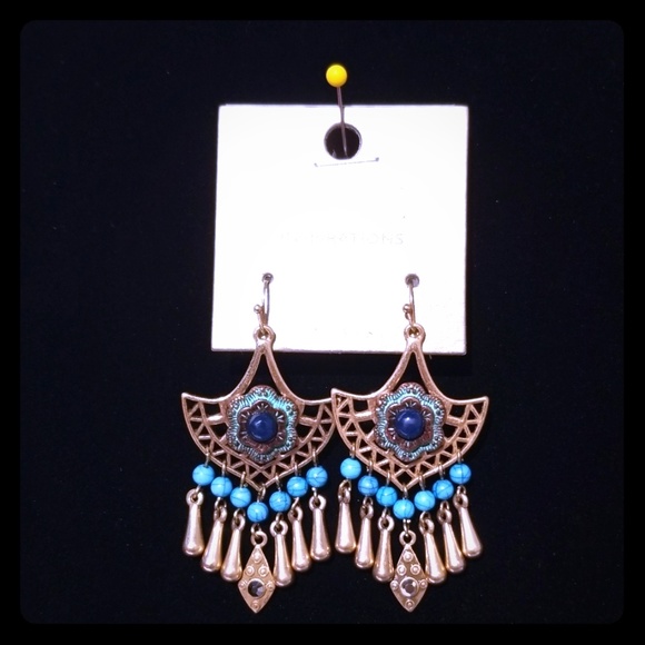 🍁3/$25 Mia boho Dangle Earrings - Picture 3 of 5